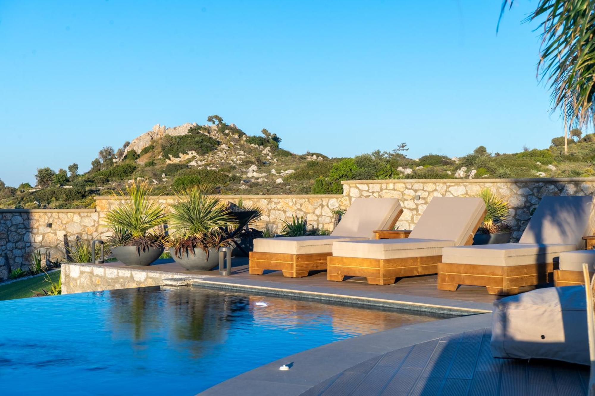 Rhode Luxury Villa Kalithies Exterior foto